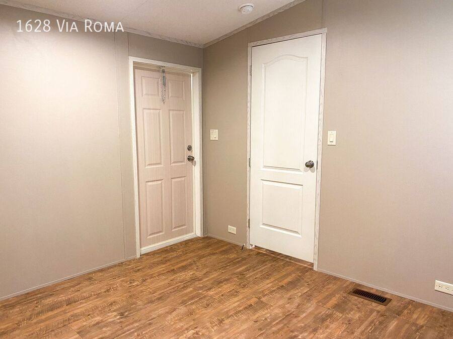 House for rent at 1628 Via Roma, Memphis, TN 38127