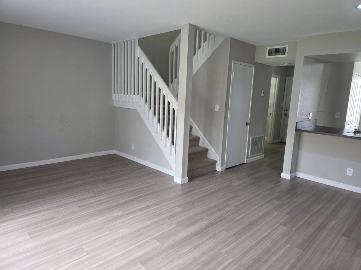 Townhouse for rent at 6527 N W, Fort Lauderdale, FL 33321