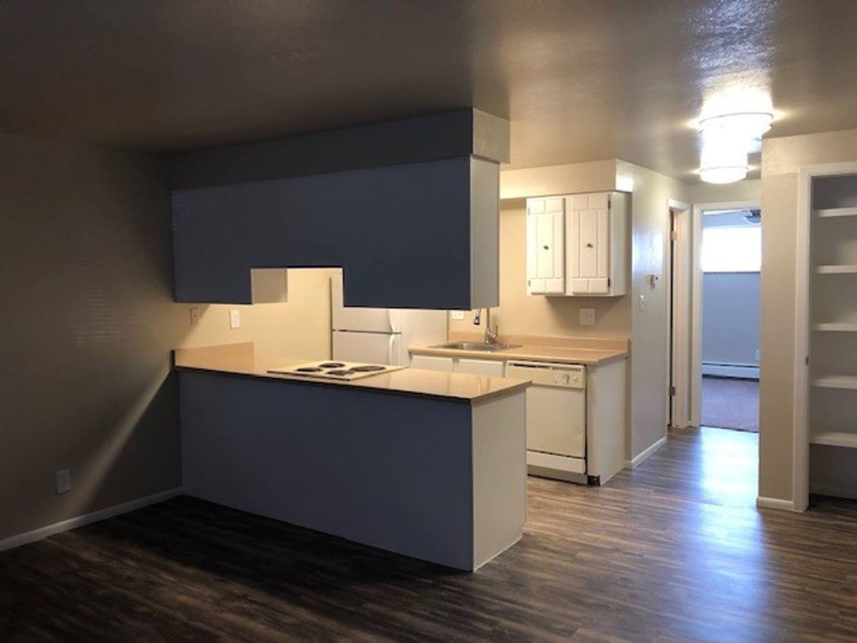 Apartment for rent at 5318 S Fox St, Littleton, CO 80120