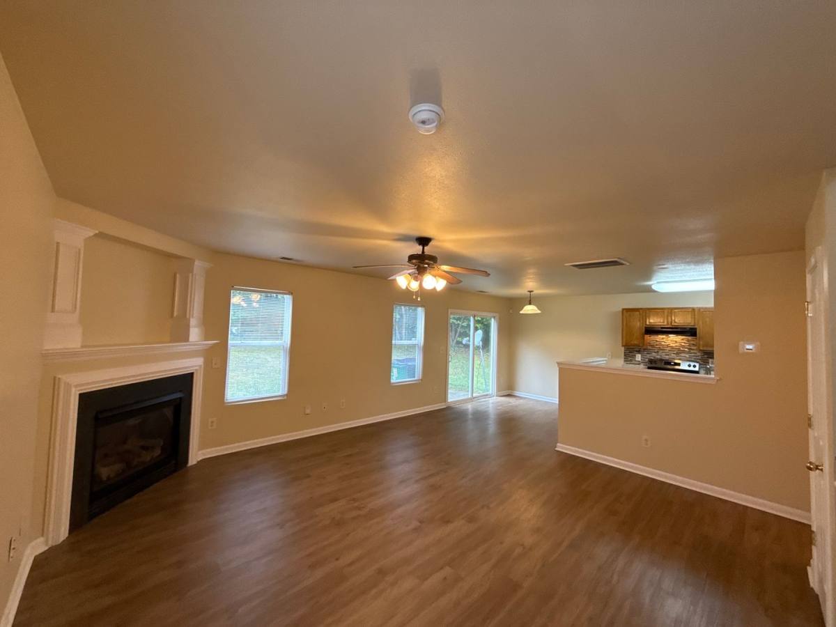 House for rent at 6831 Sunman Rd, Charlotte, NC 28216