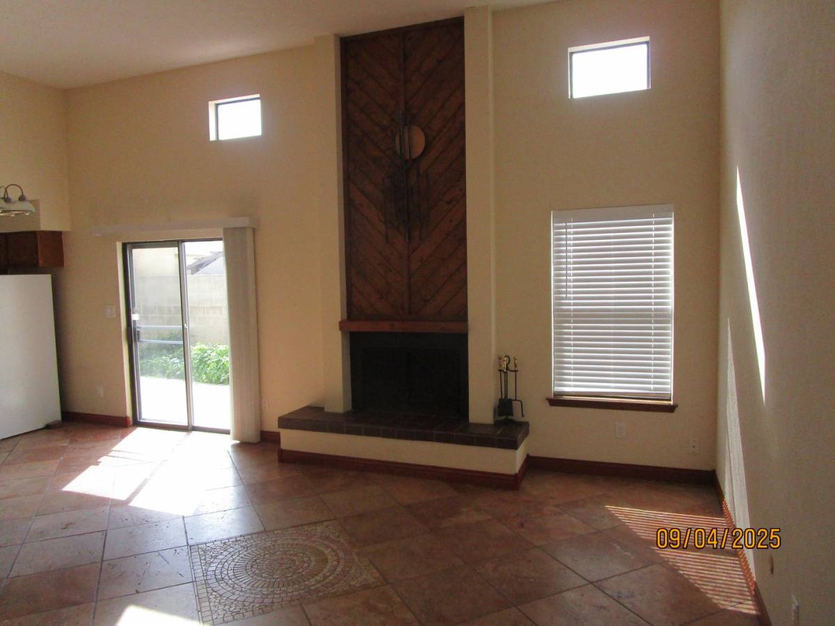 Townhouse for rent at 4929 Osuna Place NE, Albuquerque, NM 87111