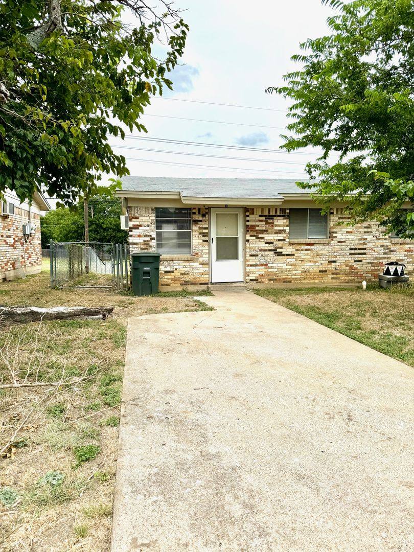 Apartment for rent at 408 Sunset Lane, Copperas Cove, TX 76522