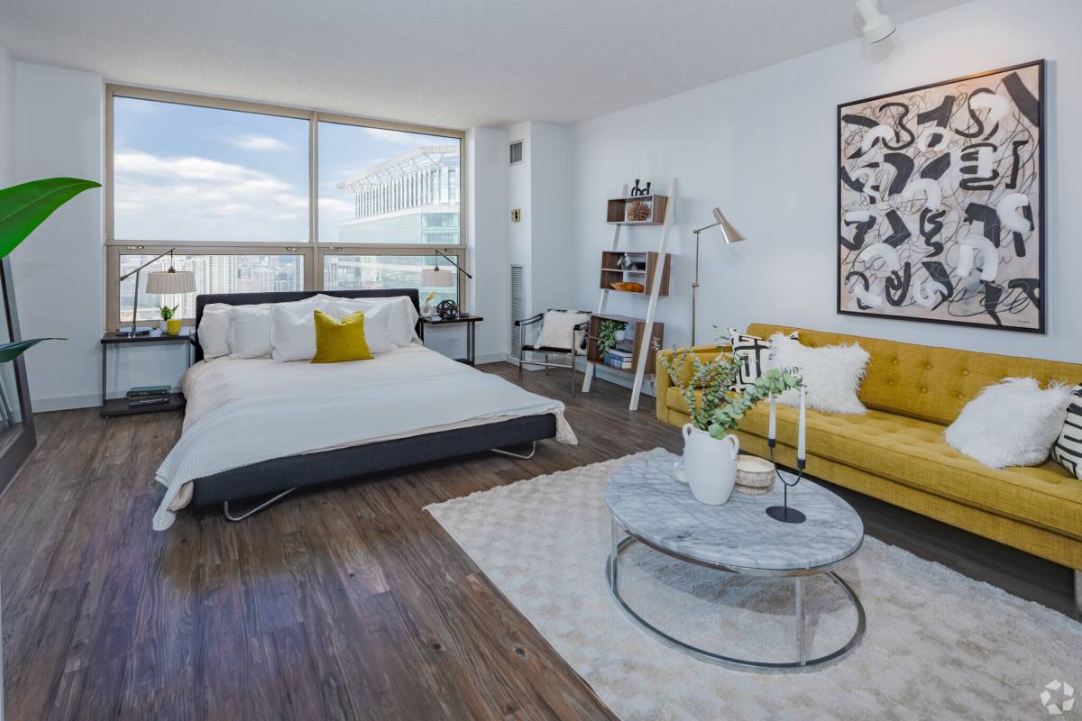 Apartment for rent at 555 W Madison St #4309, Chicago, IL 60661