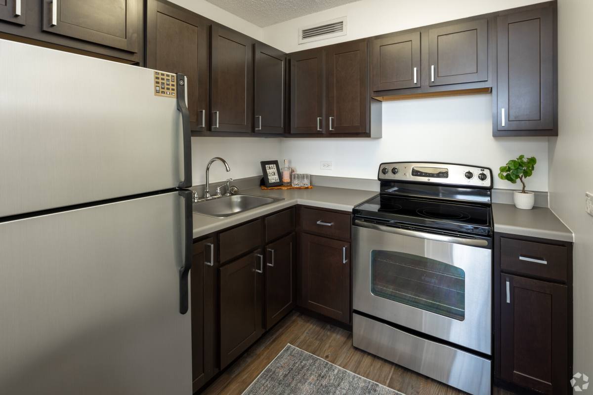 Apartment for rent at 555 W Madison St #4309, Chicago, IL 60661