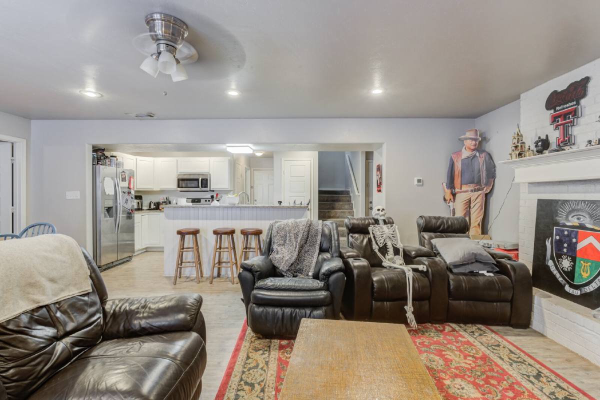 Townhouse for rent at 4320 52nd St #B, Lubbock, TX 79413