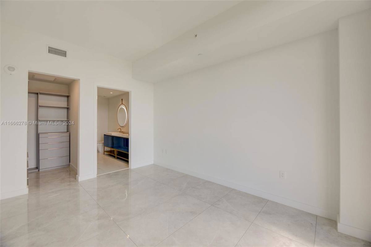 Apartment for rent at 2678 Tigertail Ave #1403, Miami, FL 33133
