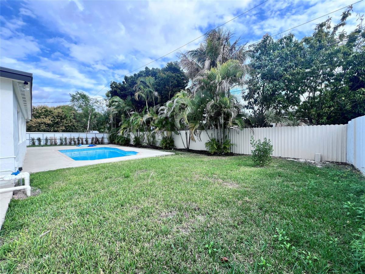 House for rent at 16125 SW 98th Court, Miami, FL 33157