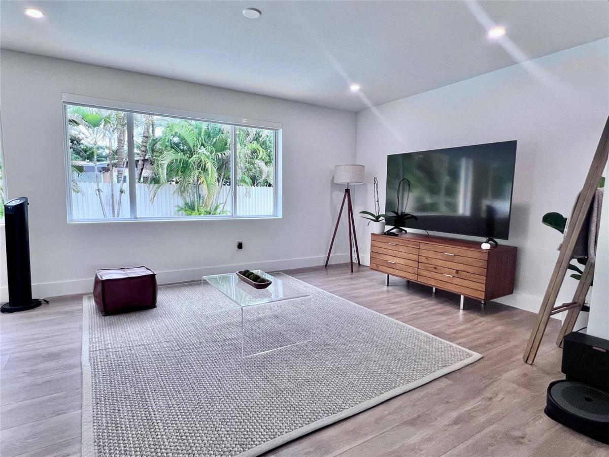 House for rent at 16125 SW 98th Court, Miami, FL 33157