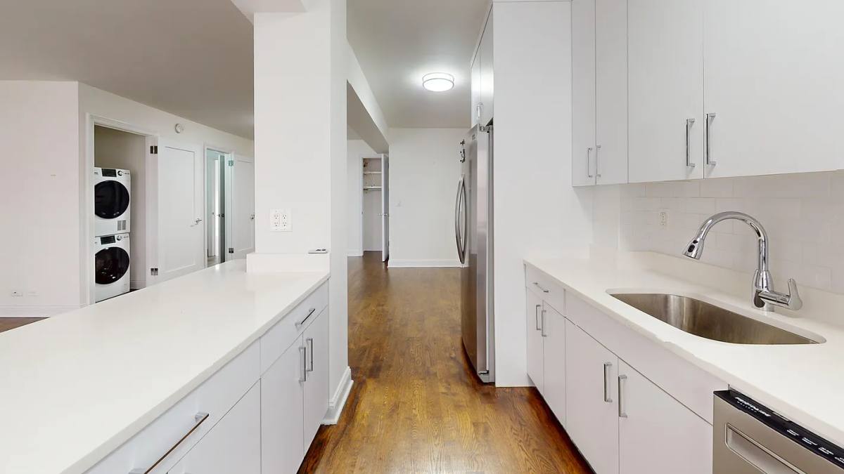 Apartment for rent at 20 Beekman Place #7FG, New York, NY 10022