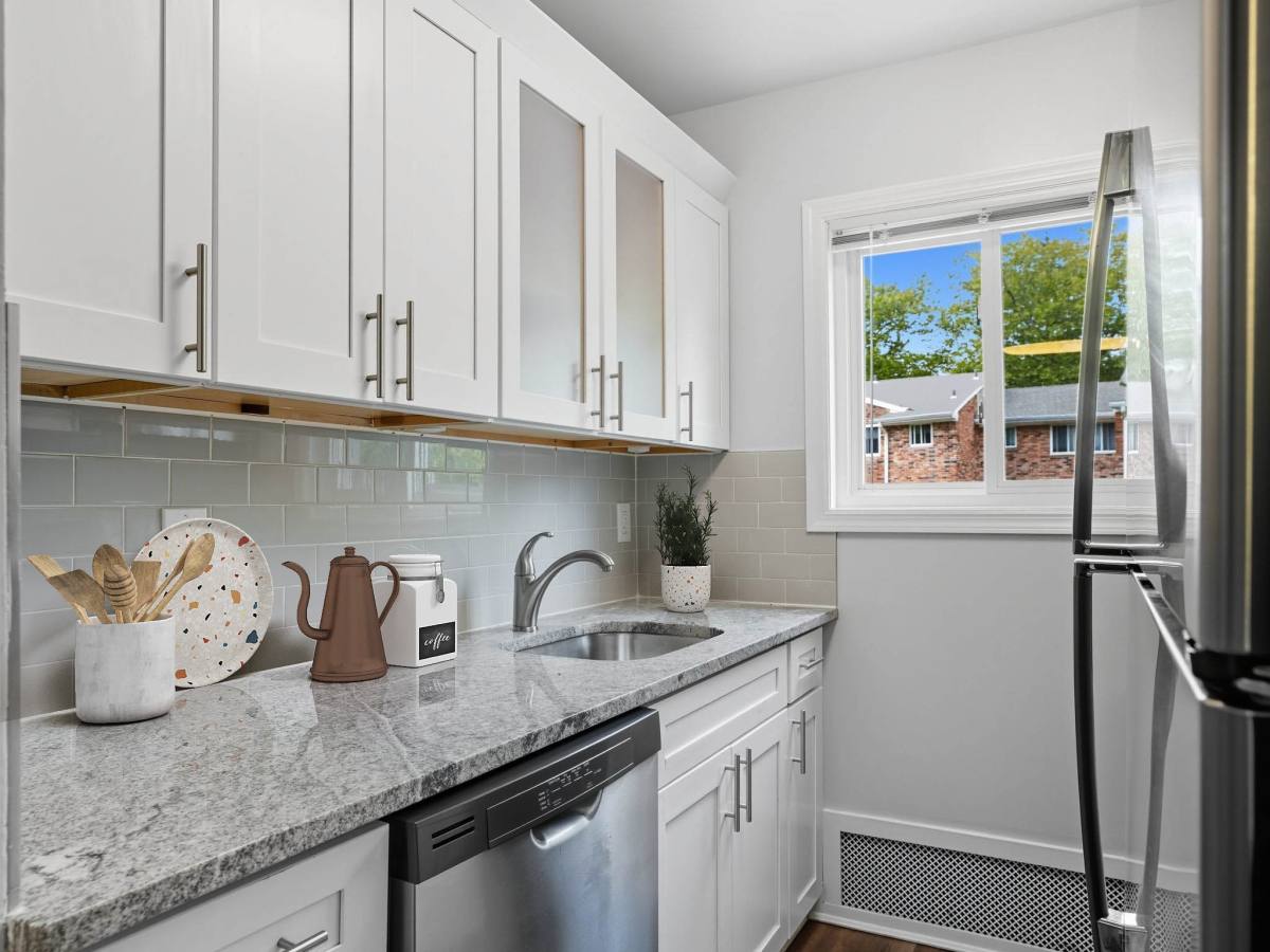 Eagle Rock at Nesconset, 835 Nesconset Highway 006A03, Nesconset, NY 11767 - Apartment For Rent