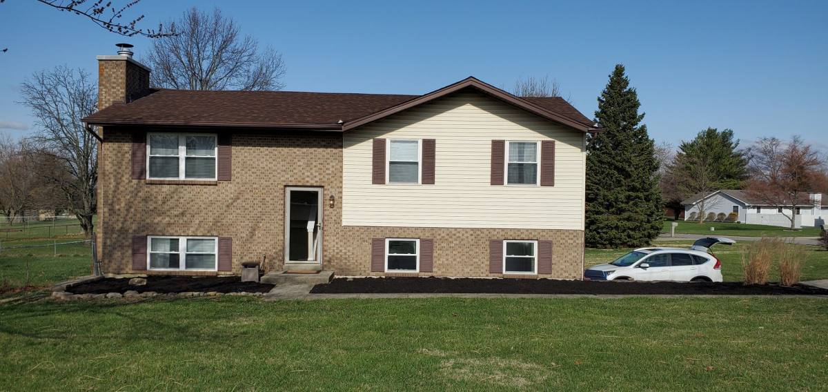 House for rent at 6681 Cincinnati-Dayton Rd, Middletown, OH 45044