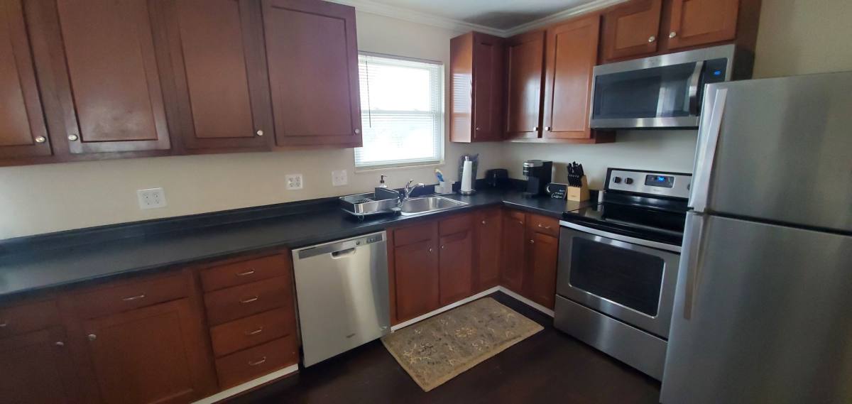 House for rent at 6681 Cincinnati-Dayton Rd, Middletown, OH 45044