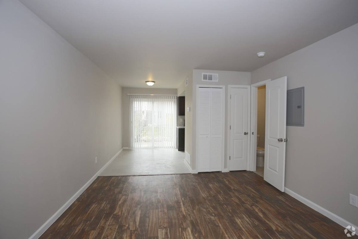 Townhouse for rent at 1951 Southampton Rd, Atlanta, GA 30349