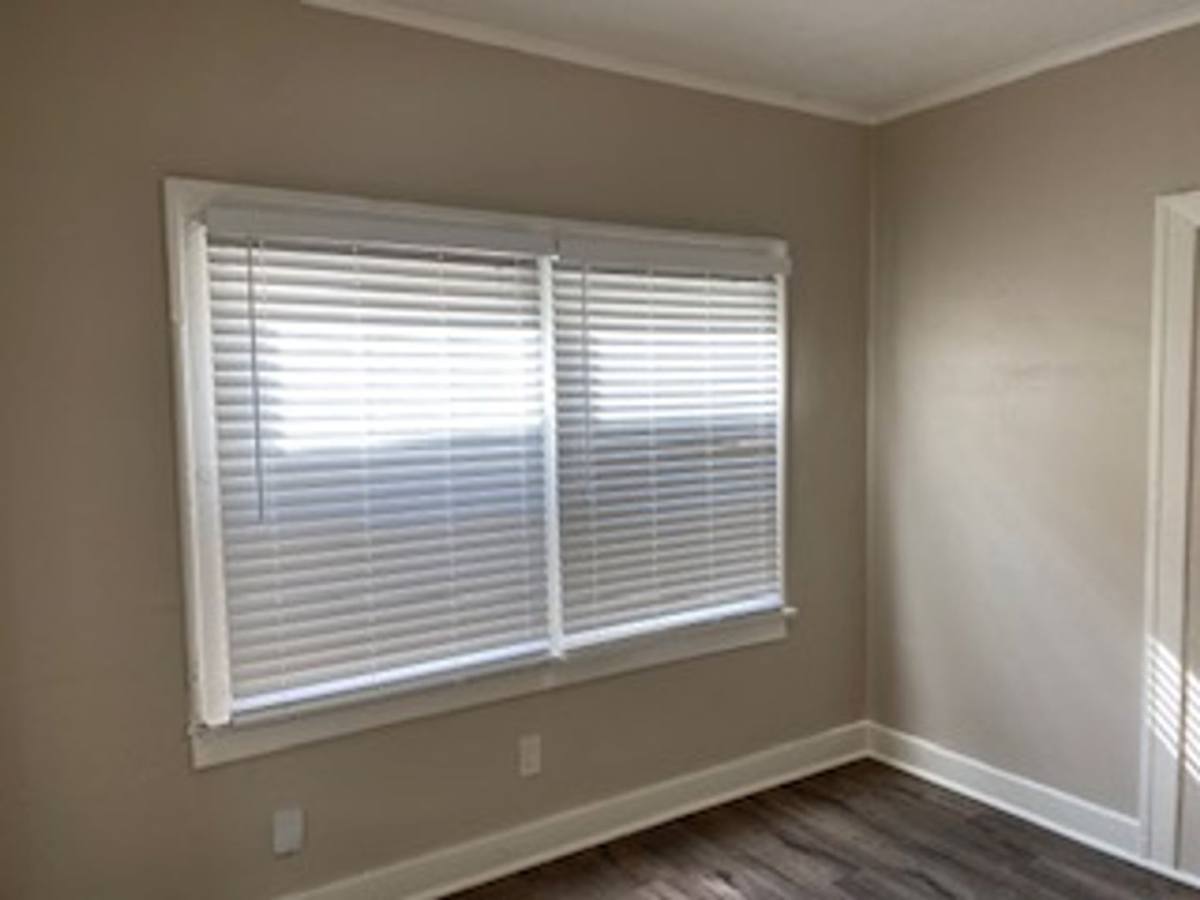 Apartment for rent at 832 W Florence Ave, Los Angeles, CA 90044