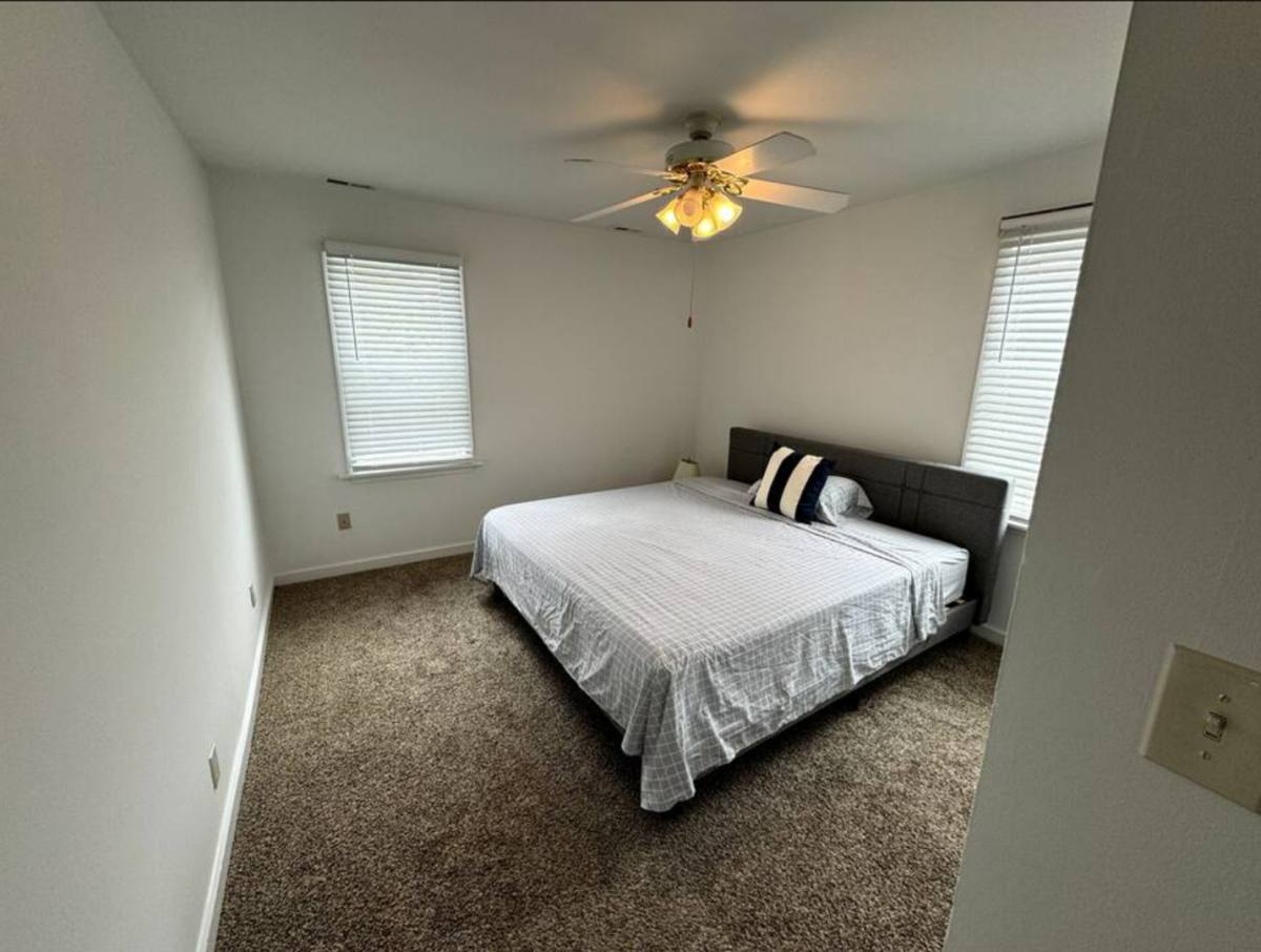 Apartment for rent at 605 3rd St, Ocean City, NJ 08226