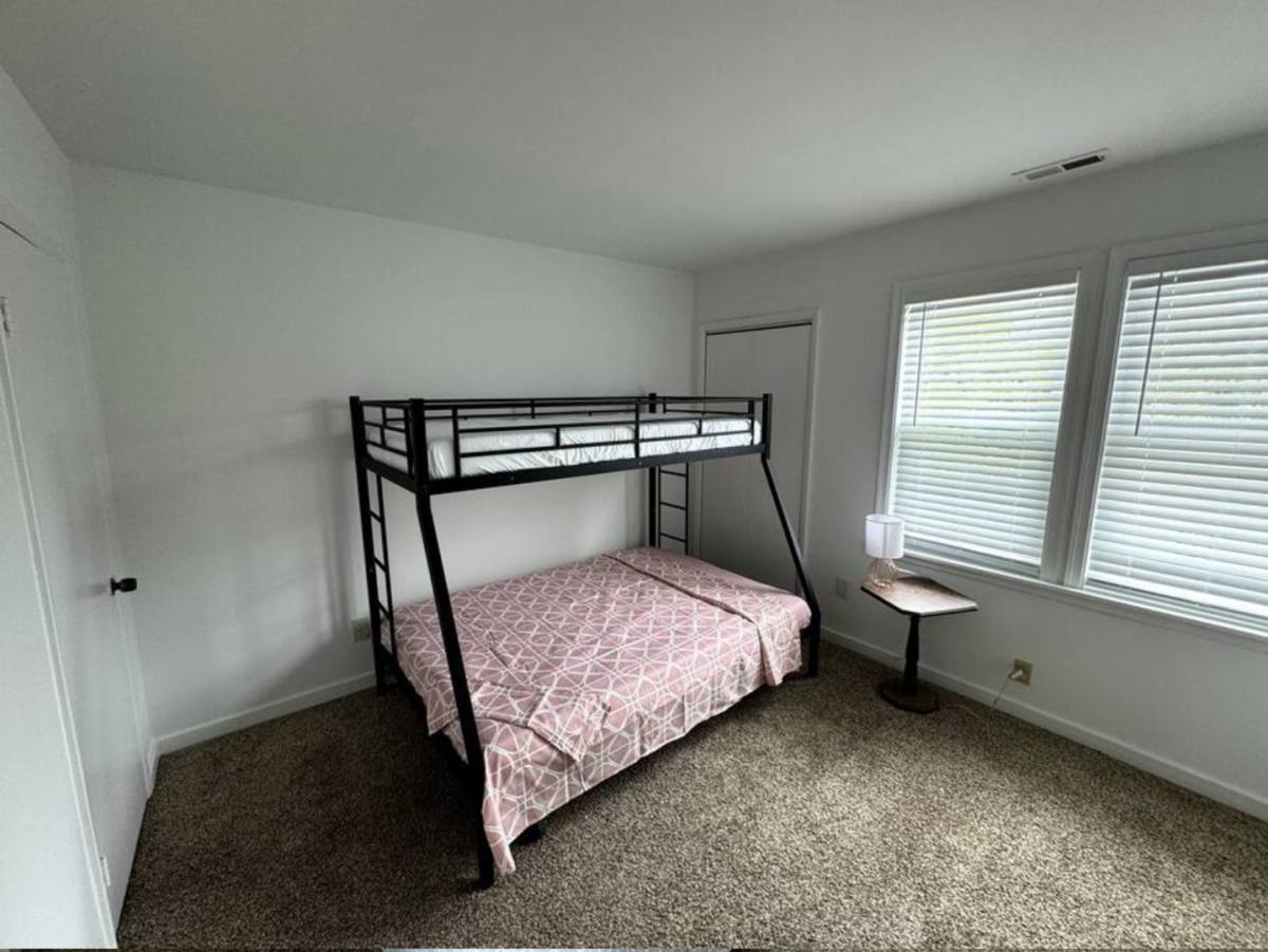 Apartment for rent at 605 3rd St, Ocean City, NJ 08226
