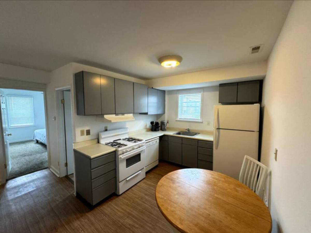 Apartment for rent at 605 3rd St, Ocean City, NJ 08226