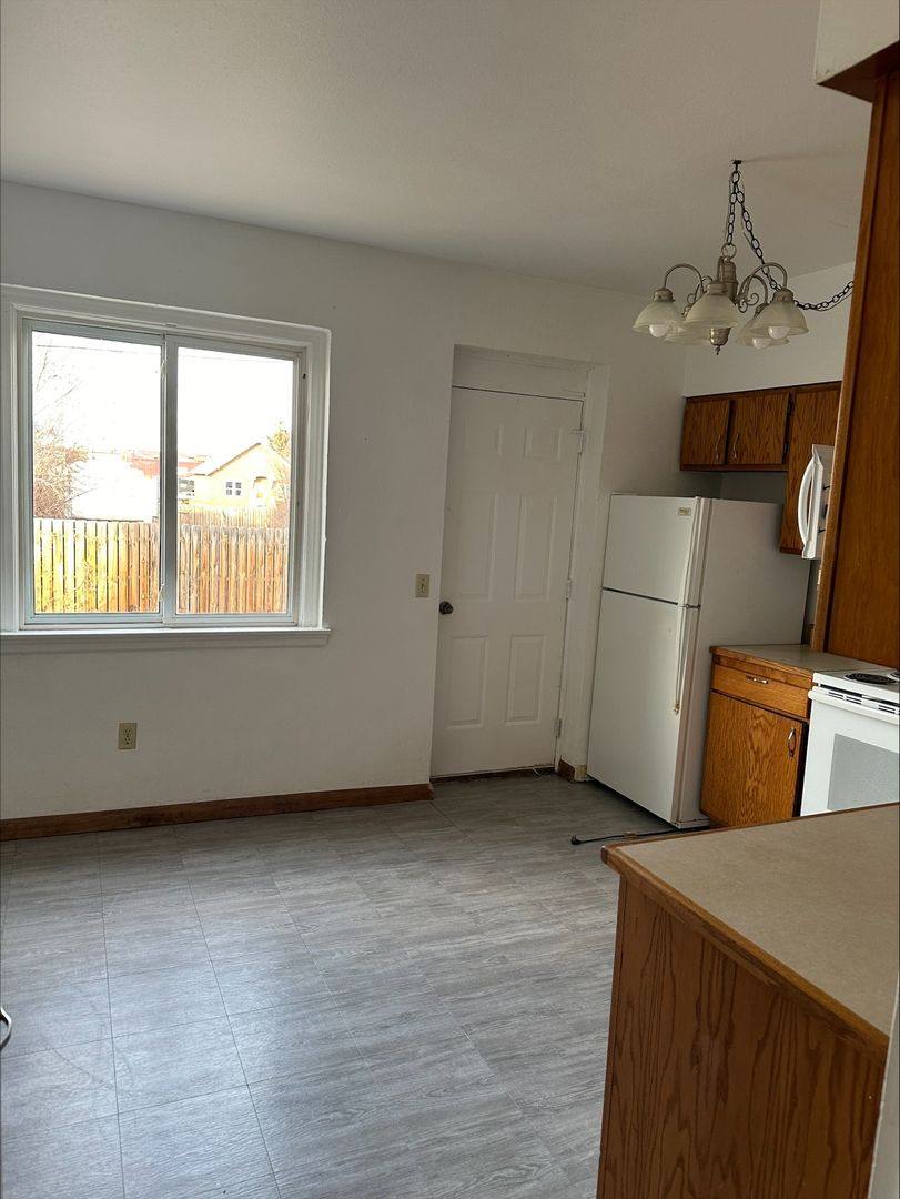 Apartment for rent at 130 1st Ave SE, Dickinson, ND 58601