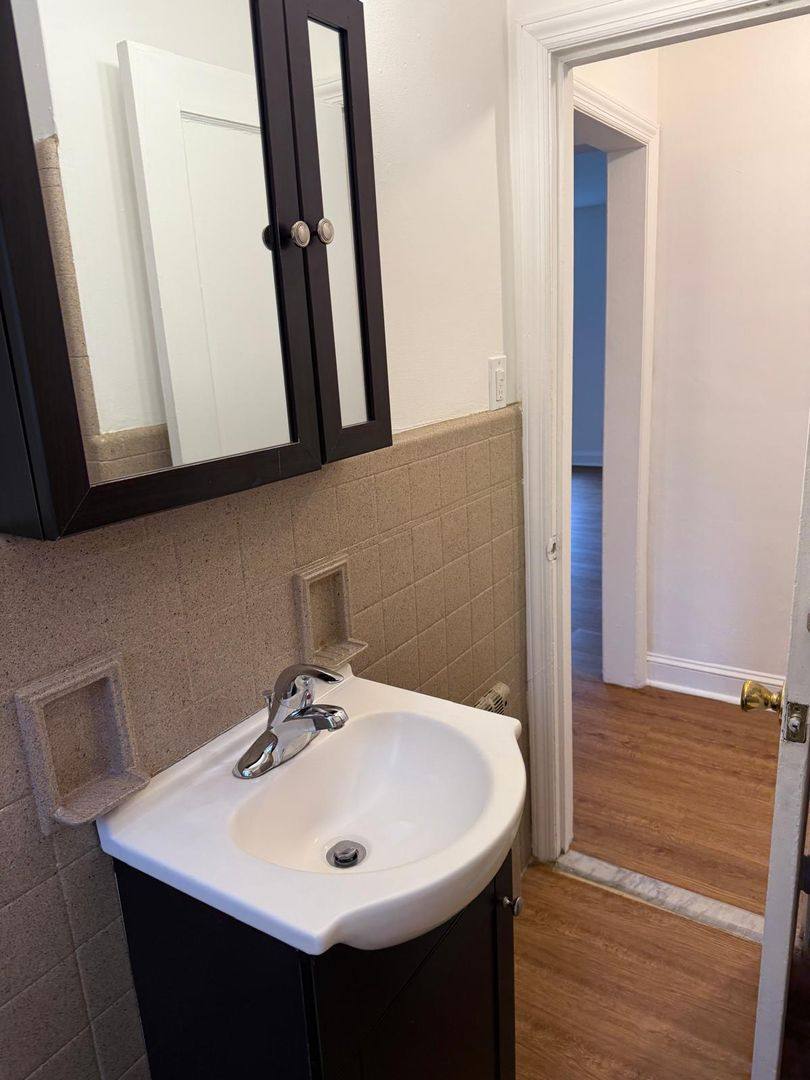 Apartment for rent at 1 Martha Ave, Wrightstown, NJ 08562