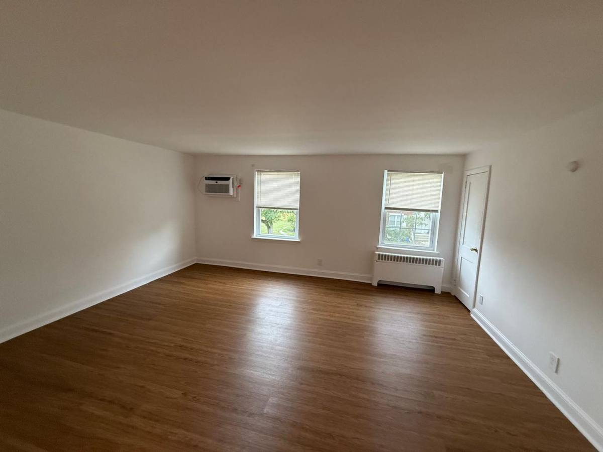 Apartment for rent at 1 Martha Ave, Wrightstown, NJ 08562