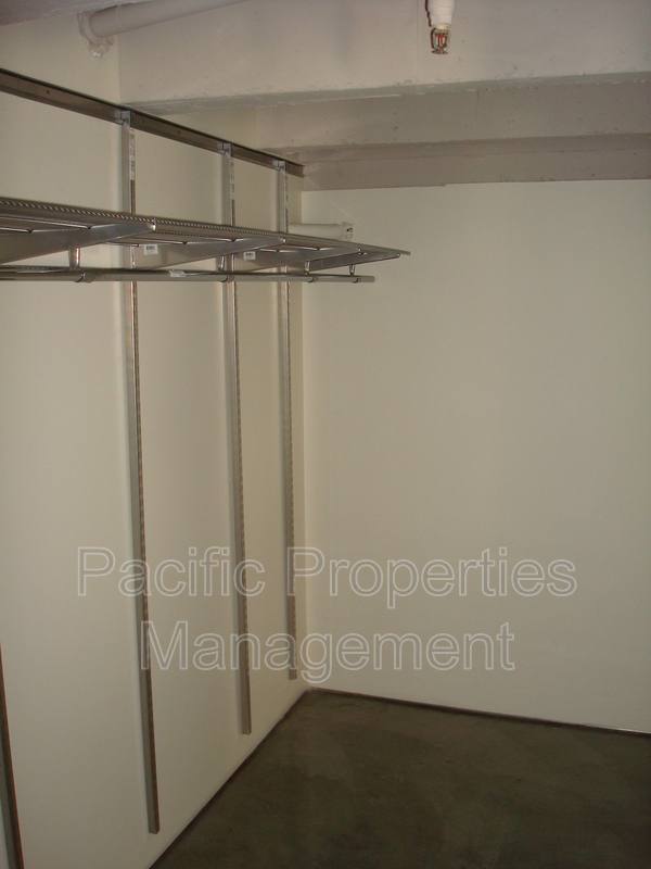 Apartment for rent at 411 W 5th St #640, Los Angeles, CA 90013