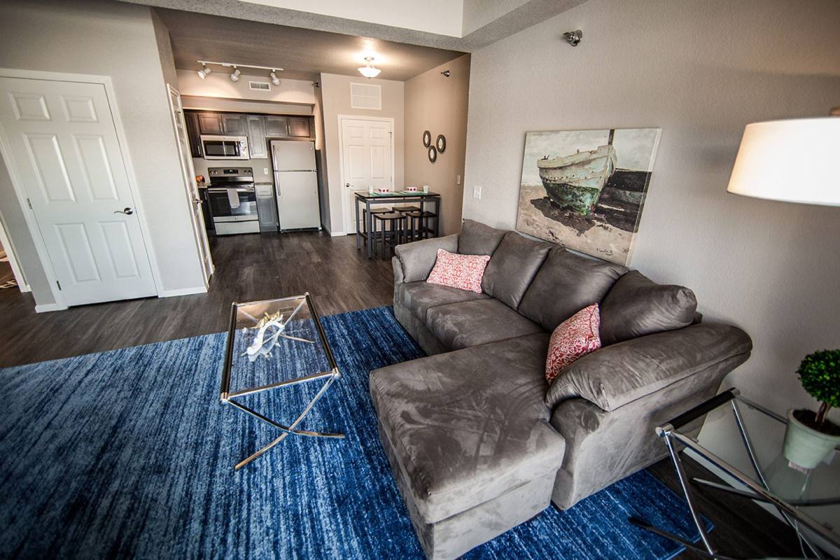 Apartment for rent at 2113 4th St SW, Waverly, IA 50677