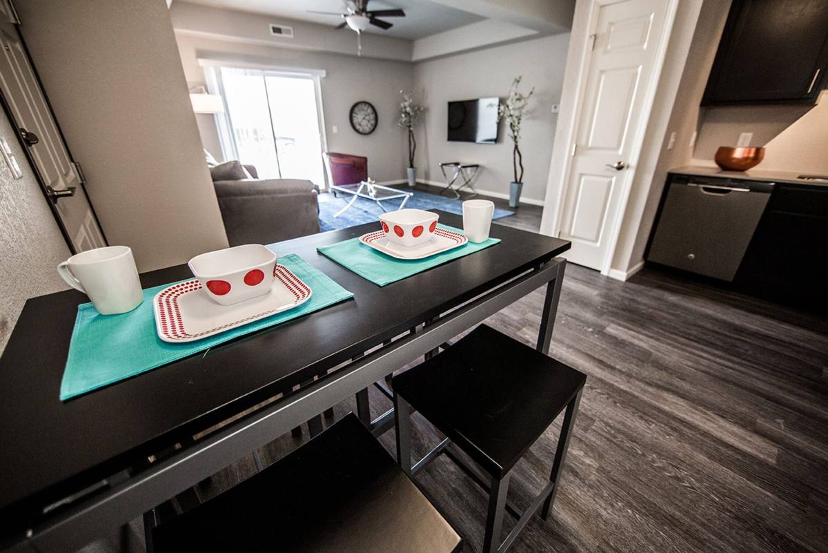Apartment for rent at 2113 4th St SW, Waverly, IA 50677