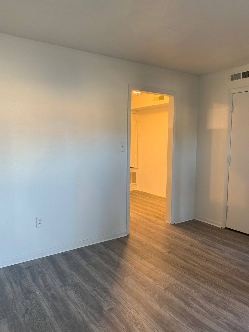 Apartment for rent at 500 Poage Lane, Salem, VA 24153