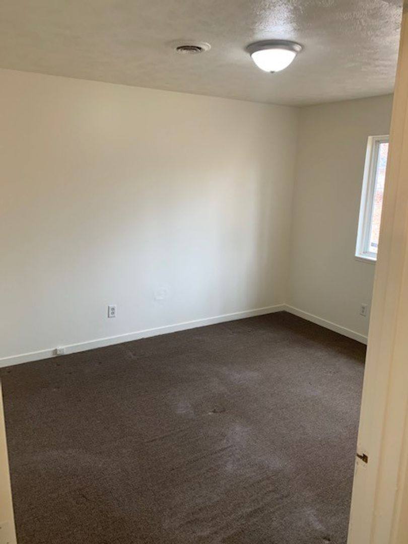 Apartment for rent at 1114 Dunham SE, Grand Rapids, MI 49507