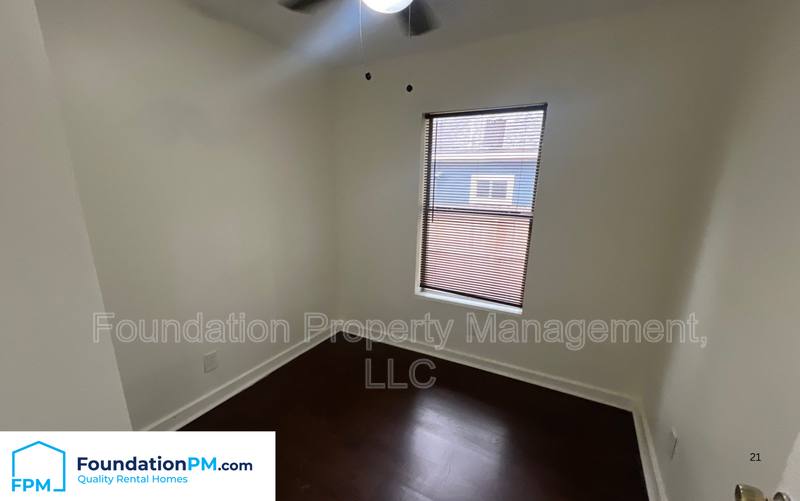 House for rent at 877 N Bingham St #1, Memphis, TN 38108