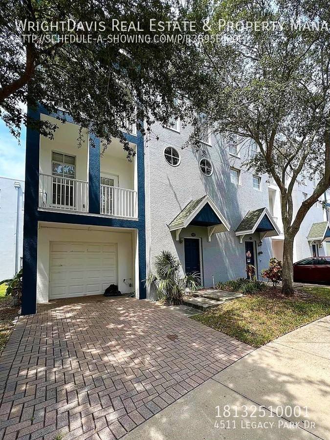 Townhouse for rent at 4511 Legacy Park Dr, Tampa, FL 33611