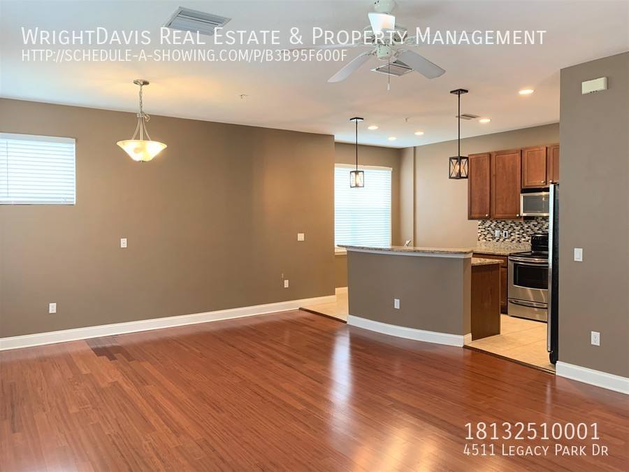 Townhouse for rent at 4511 Legacy Park Dr, Tampa, FL 33611