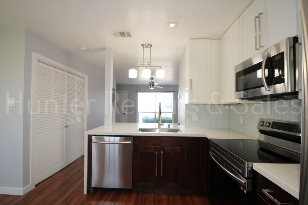 Townhouse for rent at 3802-C Gus Dr, Killeen, TX 76549