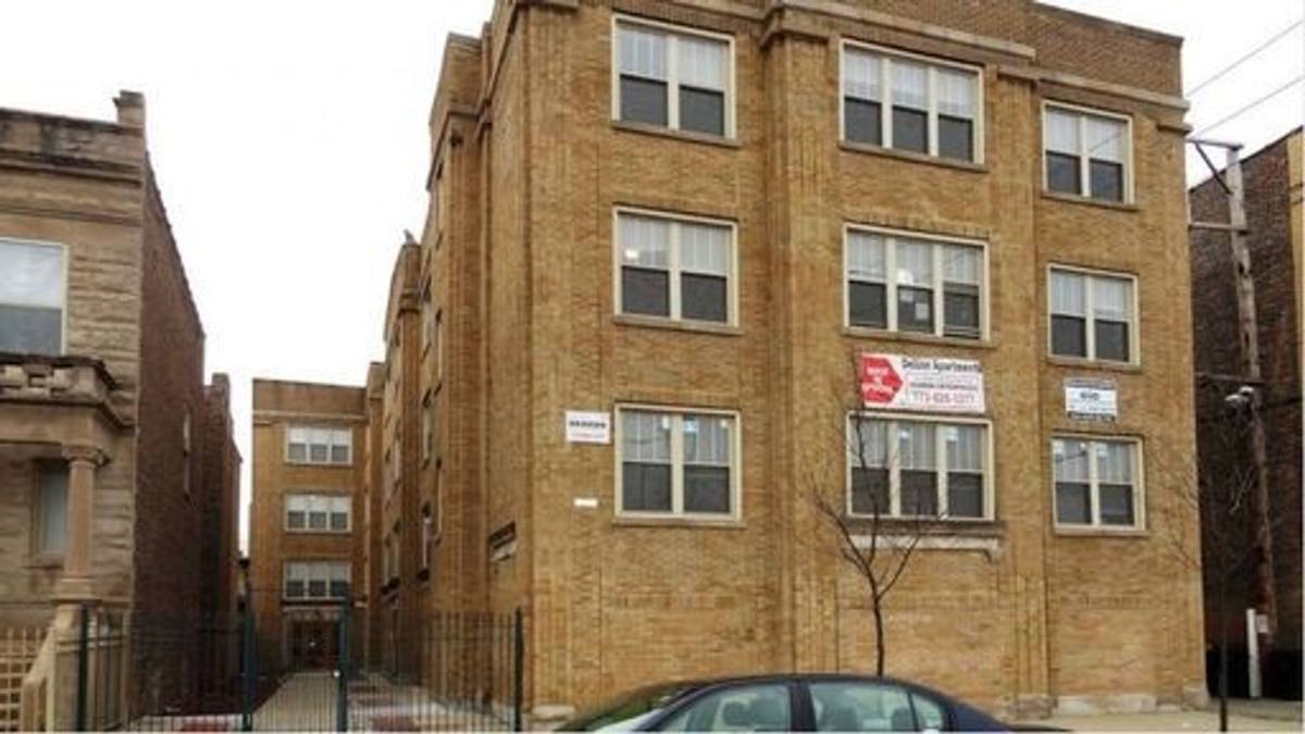 Apartment for rent at 3721-3725 W Flournoy St, Chicago, IL 60624