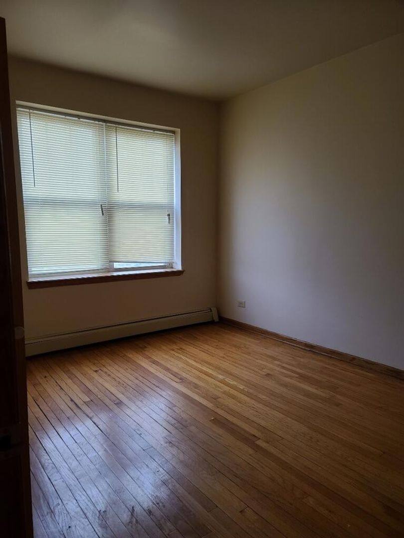 Apartment for rent at 3721-3725 W Flournoy St, Chicago, IL 60624