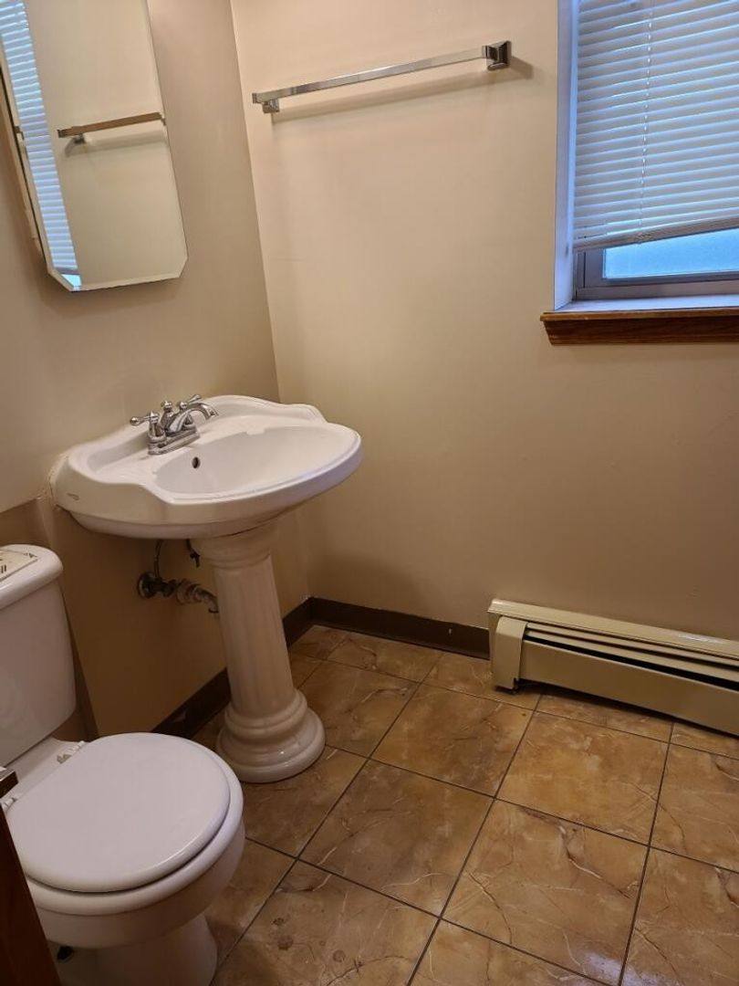 Apartment for rent at 3721-3725 W Flournoy St, Chicago, IL 60624
