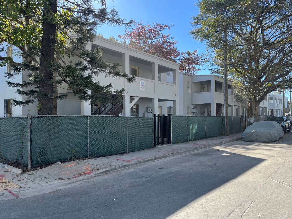 Apartment for rent at 140 NW 13th St, Miami, FL 33136