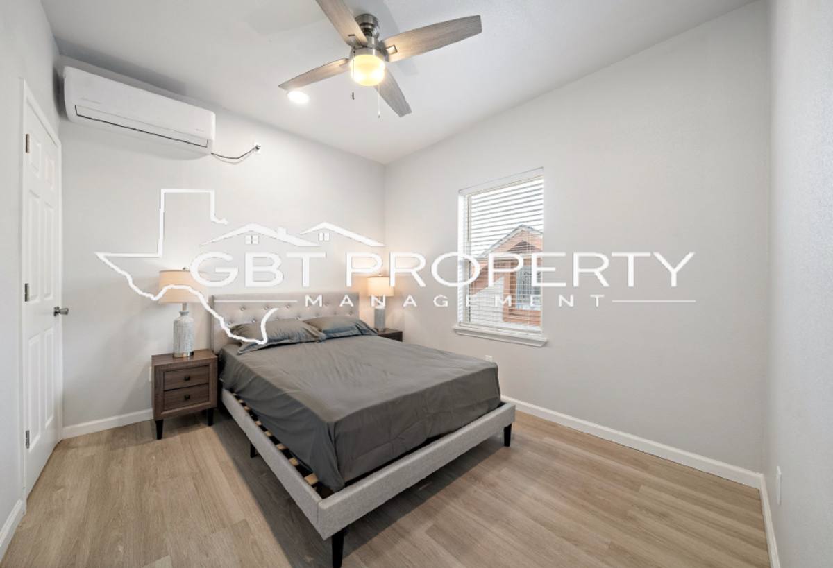 Apartment for rent at 808 Sealy Ave, Galveston, TX 77550