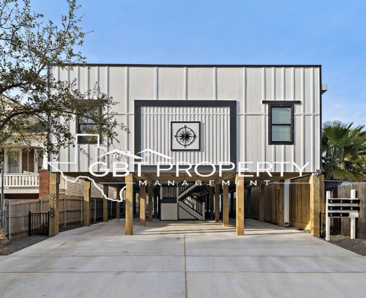Apartment for rent at 808 Sealy Ave, Galveston, TX 77550