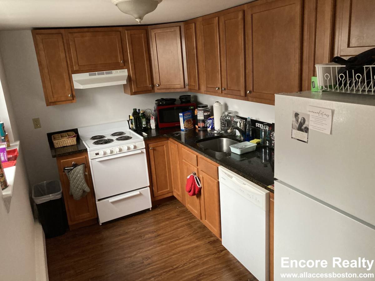 Apartment for rent at 61 Selkirk Rd #7, Boston, MA 02115