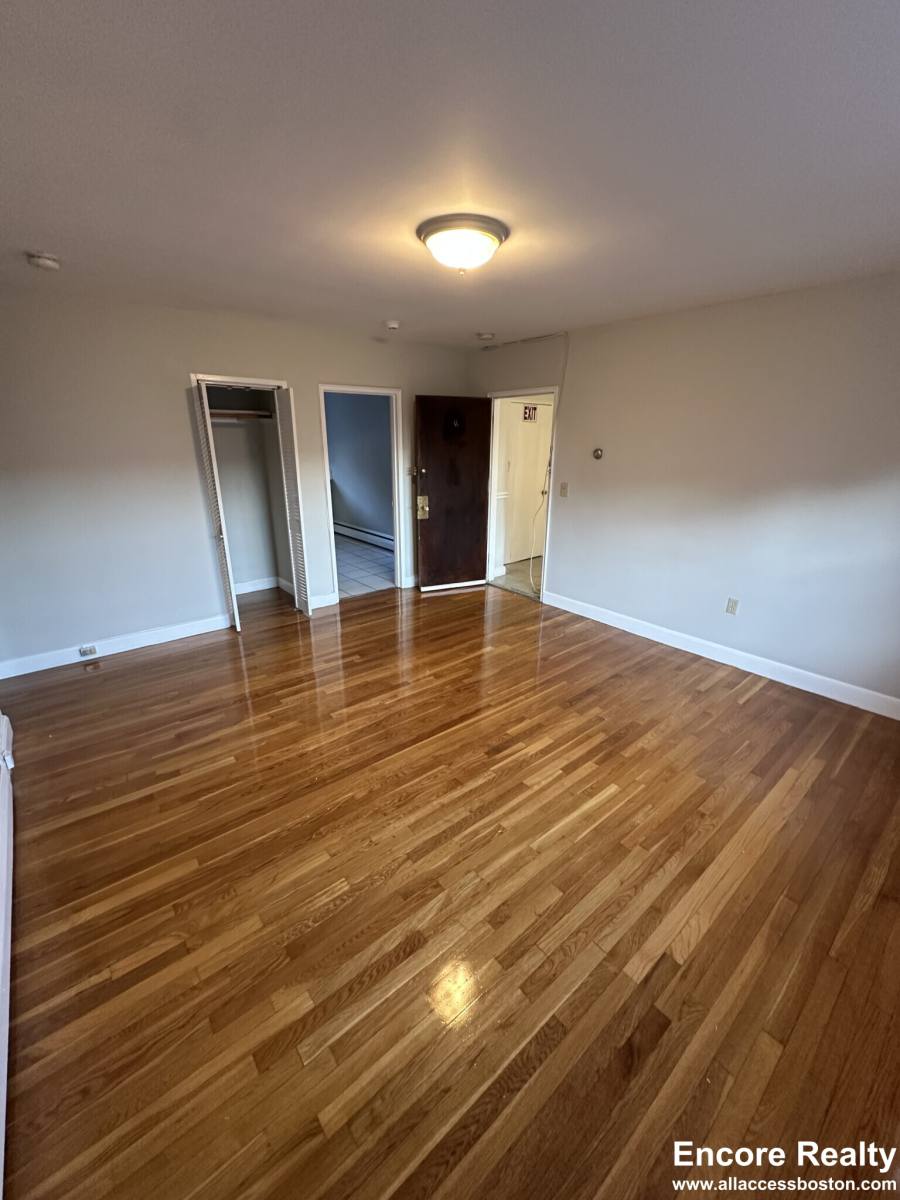 Apartment for rent at 61 Selkirk Rd #17, Boston, MA 02115