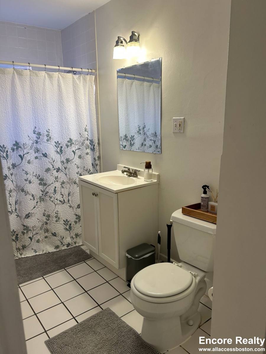 Apartment for rent at 61 Selkirk Rd #17, Boston, MA 02115