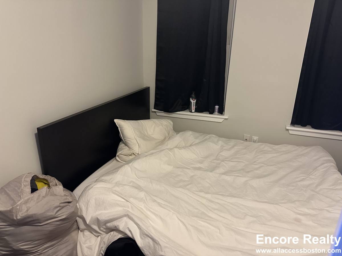 Apartment for rent at 70 Joy St #22, Boston, MA 02114