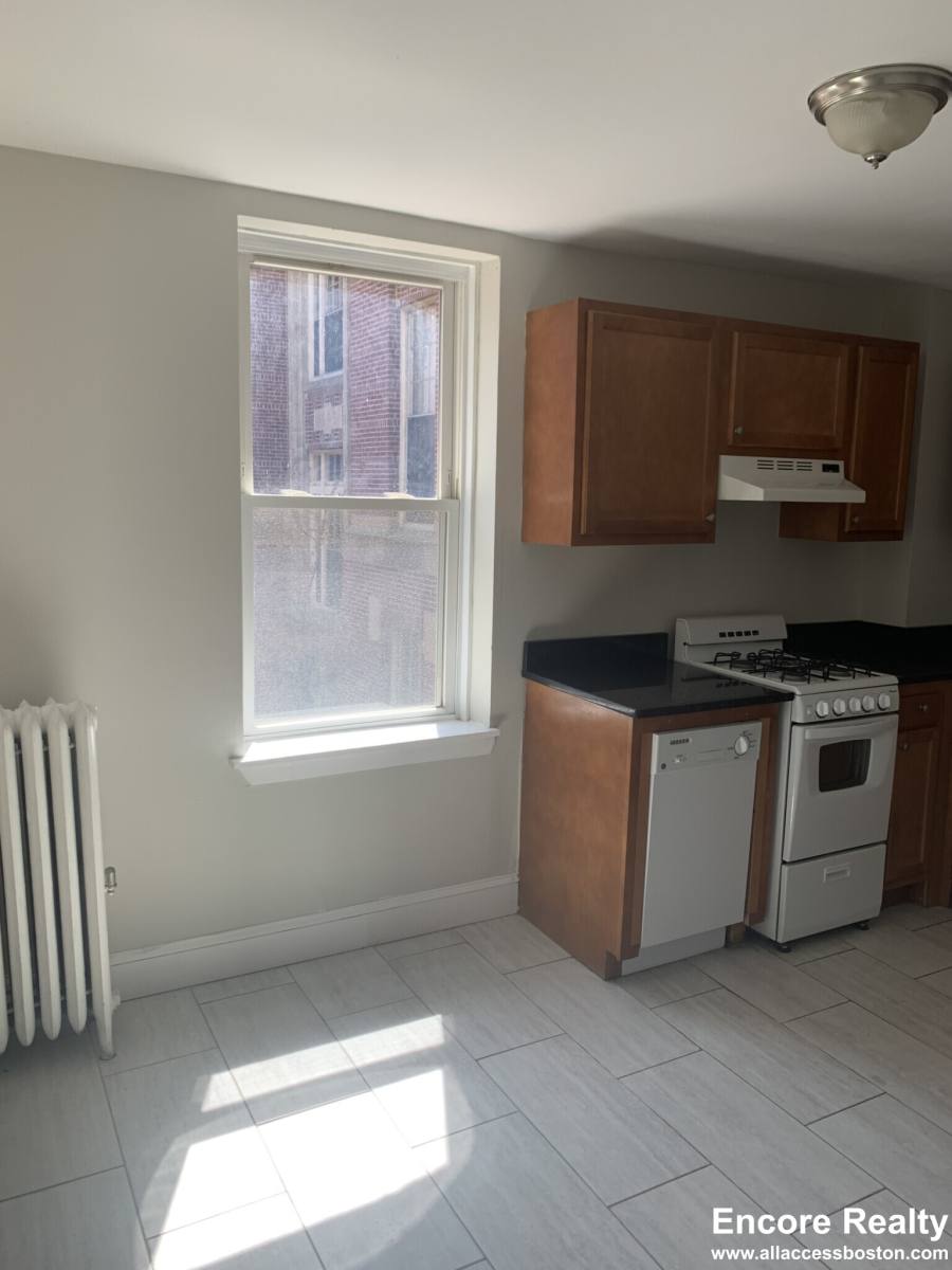Apartment for rent at 70 Joy St #22, Boston, MA 02114