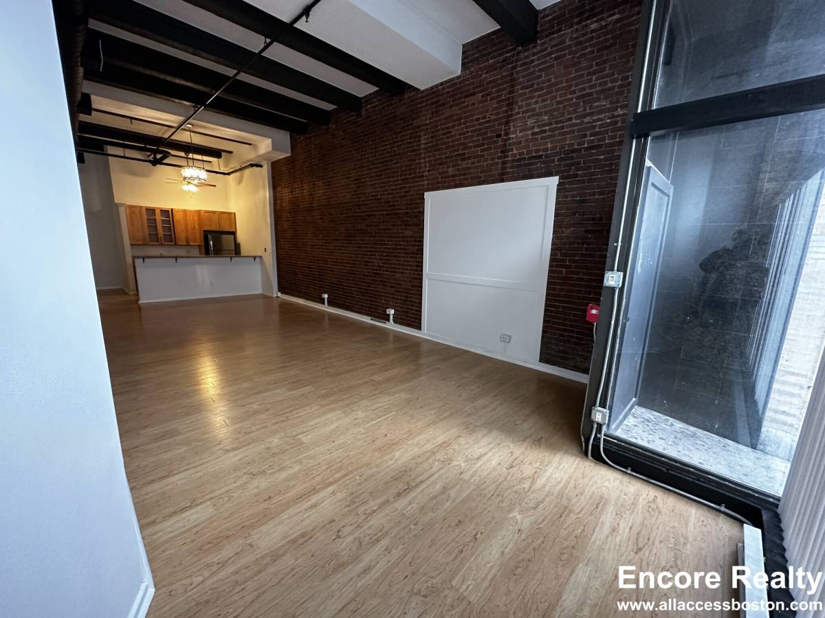 Apartment for rent at 254 Friend St #7, Boston, MA 02113
