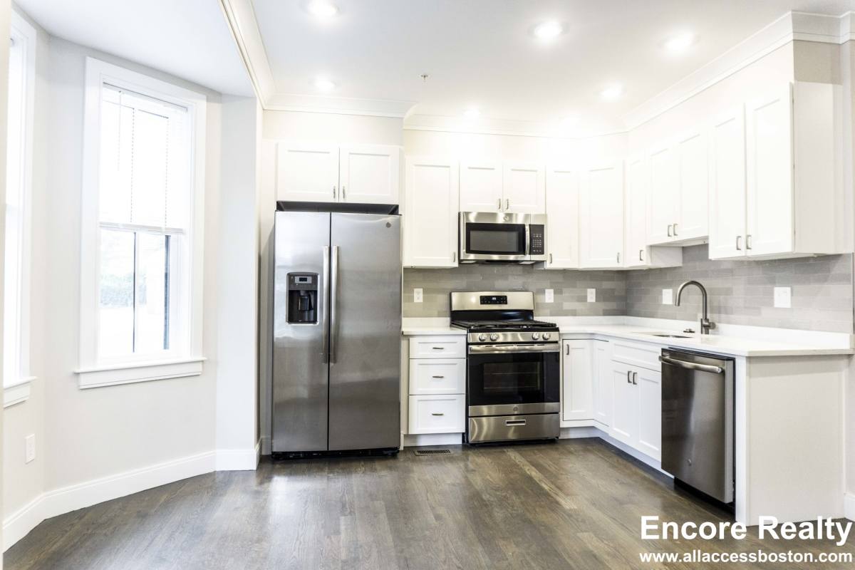 Apartment for rent at 79 Linden St #7, Allston, MA 02134