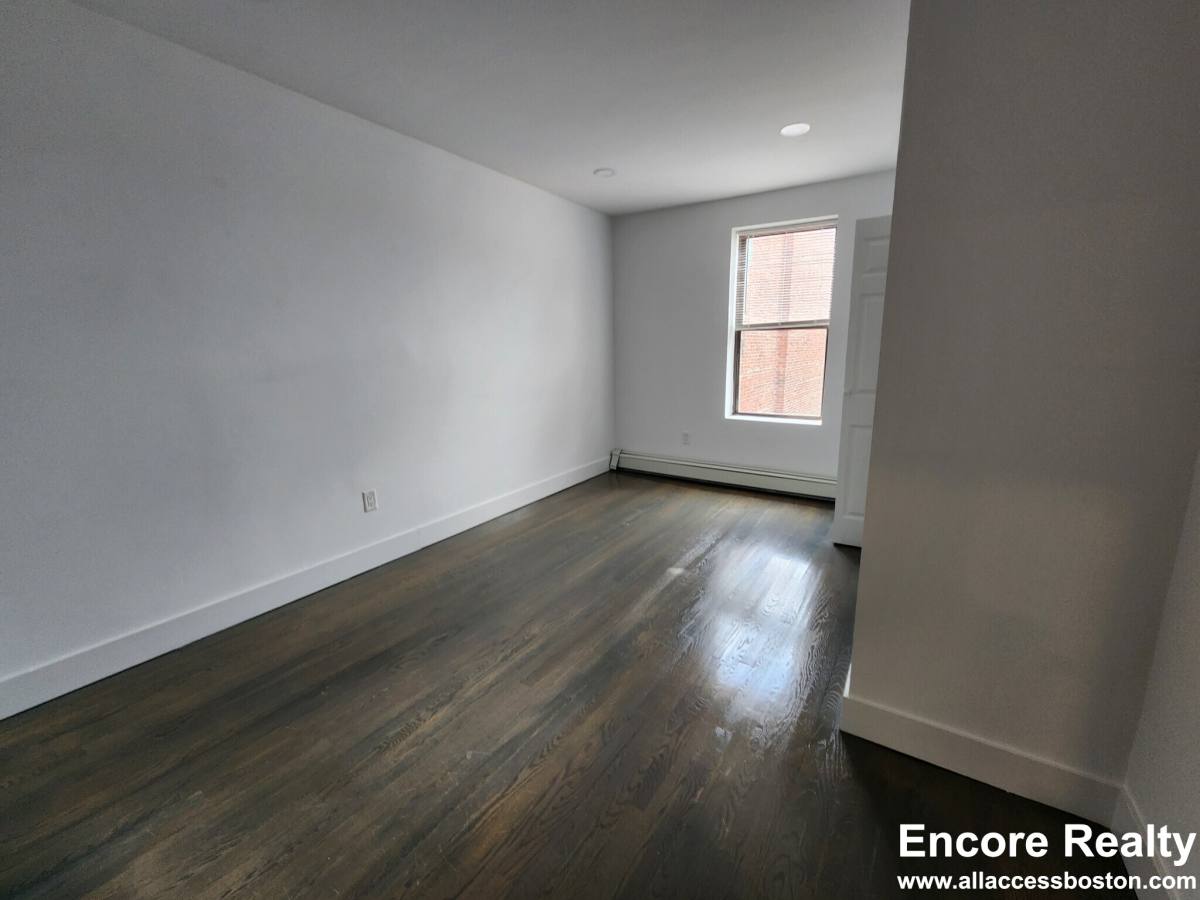 Apartment for rent at 44 Joy St #14, Boston, MA 02114