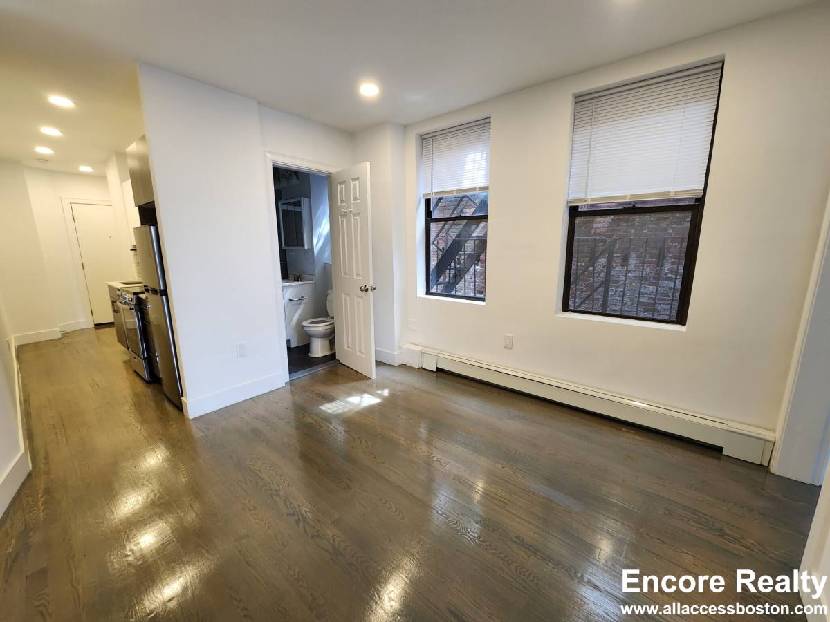 Apartment for rent at 44 Joy St #14, Boston, MA 02114