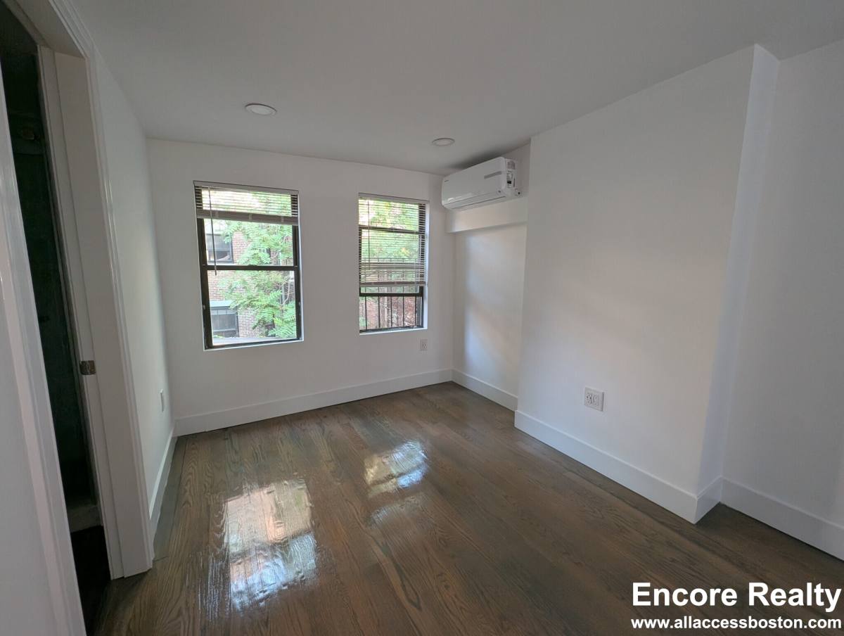 Apartment for rent at 61 Joy St #9, Boston, MA 02114