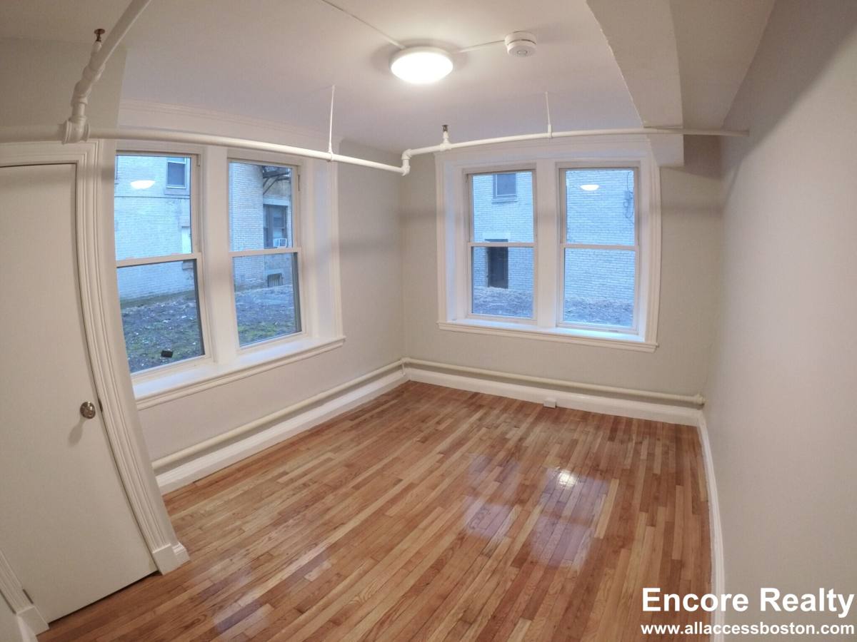 Apartment for rent at 1450 Commonwealth Ave #D, Brighton, MA 02135